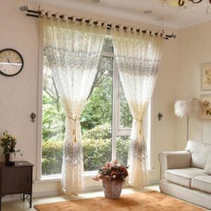 WHAT CURTAINS TO CHOOSE FOR THE LIVING ROOM