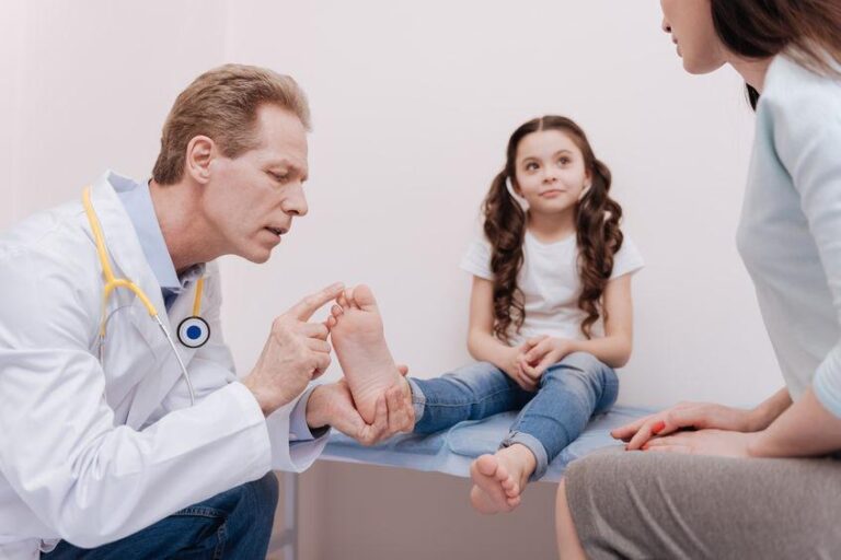 What Is the Right Time to Take Your Child to A Podiatrist?