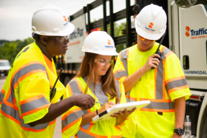 10 Benefits of hiring professional traffic control services on your construction site